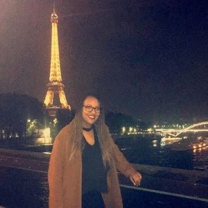 Meet your Posher, Mariama